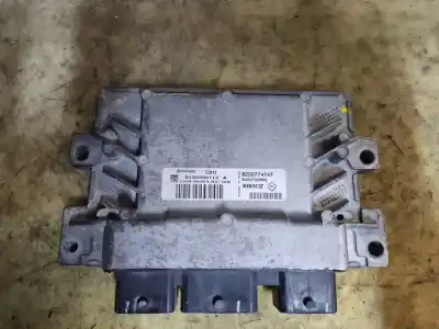 Second-hand car spare part ecu engine control for renault twingo societe oem iam references 8200774747  estantería 128