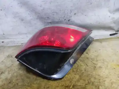 Second-hand car spare part right tailgate light for kia sorento 2.5 crdi concept oem iam references   estantería 32