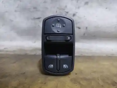 Second-hand car spare part left front power window switch for opel corsa d catch me oem iam references 13258521  estantería 95