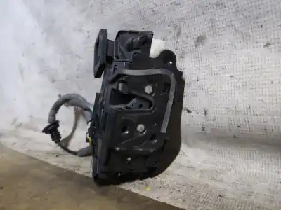 Peça sobressalente para automóvel em segunda mão fechadura da porta dianteira direita por skoda rapid ambition referências oem iam 5e1837016a  estantería 78