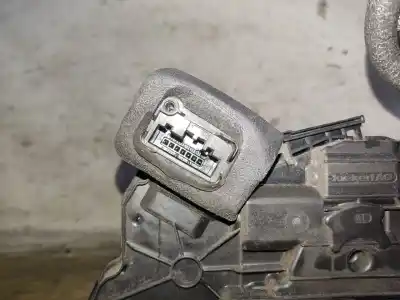 Peça sobressalente para automóvel em segunda mão fechadura da porta dianteira esquerda por skoda rapid ambition referências oem iam 5e1837015a  estantería 77