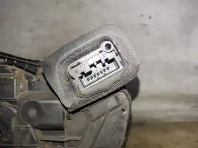 Second-hand car spare part rear right door lock for skoda rapid ambition oem iam references 5e0839016a  estantería 80