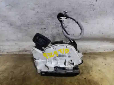 Second-hand car spare part rear right door lock for skoda rapid ambition oem iam references 5e0839016a  estantería 80