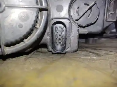 Peça sobressalente para automóvel em segunda mão farol / farolim esquerdo por skoda rapid ambition referências oem iam 5jb941015  estantería 134 b