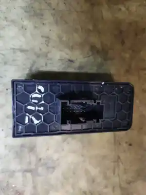 Peça sobressalente para automóvel em segunda mão botão / interruptor elevador vidro dianteiro esquerdo por citroen c3 elle referências oem iam 98148907zd  estantería 43