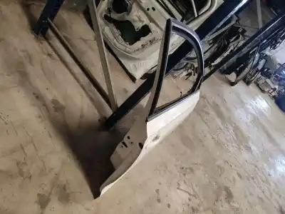 Second-hand car spare part FRONT RIGHT DOOR for SKODA RAPID  OEM IAM references  PALET N 8 