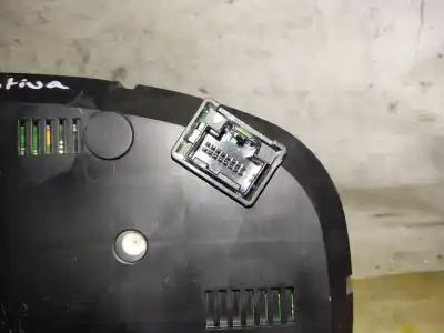 Second-hand car spare part dashboard for chevrolet captiva 2.0 vcdi lt oem iam references 95967057  estantería 3