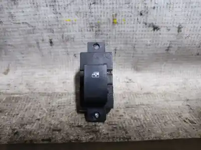 Peça sobressalente para automóvel em segunda mão Botão / Interruptor Elevador Vidro Traseiro Esquerdo por CHEVROLET CAPTIVA 2.0 VCDI LT Referências OEM IAM 202005438  ESTANTERÍA 95