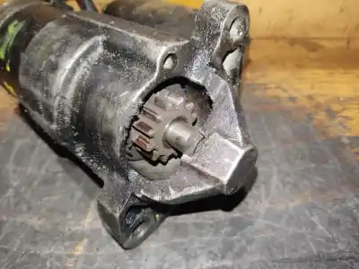 Second-hand car spare part starter motor for renault clio ii fase ii (b/cb0) authentique oem iam references 8200227092 fila 1 palet 36