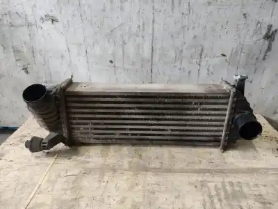 Second-hand car spare part intercooler for renault kangoo iii authentic 74 cv / 55 kw oem iam references 8200427469  estantería 129 a