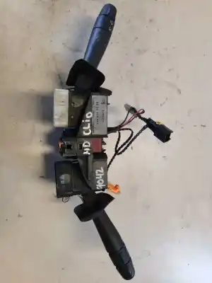 Pezzo di ricambio per auto di seconda mano comando multifunzione per renault clio ii fase ii (b/cb0) base authentique 75 cv / 55 kw riferimenti oem iam 8200058684 palet 12 a 