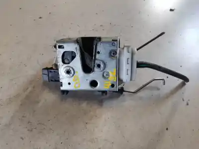 Peça sobressalente para automóvel em segunda mão fechadura da porta dianteira direita por audi a8 (d2) 2.5 tdi referências oem iam 4a1837016b palet 22 a 