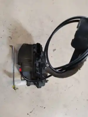 Second-hand car spare part left front door lock for nissan note (e11e) acenta oem iam references  palet 9 a 