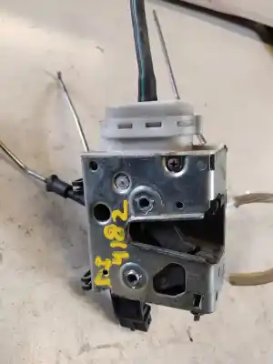 Peça sobressalente para automóvel em segunda mão fechadura da porta dianteira esquerda por audi a8 (d2) 2.5 tdi referências oem iam 4a1837015b palet 21 a 