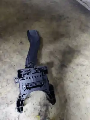 Автозапчасти б/у  за SEAT LEON (1M1)  ссылки OEM IAM 4B0953503F  ESTANTERÍA 82