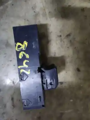 Pezzo di ricambio per auto di seconda mano interruttore alzacristalli anteriore sinistro per nissan micra (k12e) acenta riferimenti oem iam   estantería 58