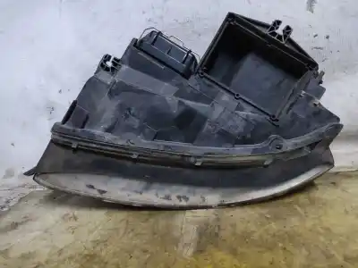 Автозапчасти б/у правая фара за audi a4 b6 (8e2) 1.9 tdi ссылки oem iam 8e0941004f  estantería 17