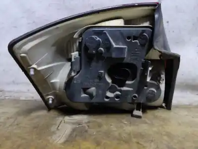 Second-hand car spare part right tailgate light for audi a4 b6 (8e2) 1.9 tdi oem iam references   estantería 18