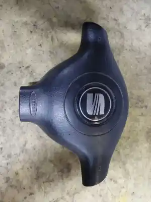 Second-hand car spare part  for SEAT TOLEDO (1M2)  OEM IAM references 1M0880201  ESTANTERÍA 81