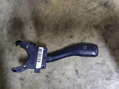 Second-hand car spare part  for SEAT TOLEDO (1M2)  OEM IAM references 5B0953503E  ESTANTERÍA 82