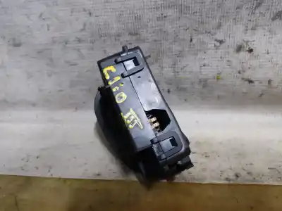 Second-hand car spare part  for RENAULT CLIO III  OEM IAM references 88103003086  ESTANTERÍA 53