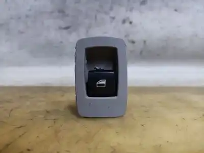 Second-hand car spare part  for BMW SERIE X3 (E83)  OEM IAM references 6928249  ESTANTERÍA 88