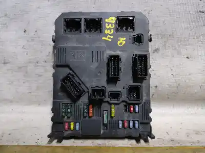 Peça sobressalente para automóvel em segunda mão Caixa De Fusíveis E Relés por CITROEN BERLINGO XTR 1.6 HDi 92 Referências OEM IAM 9657999680  ESTANTERÍA 48