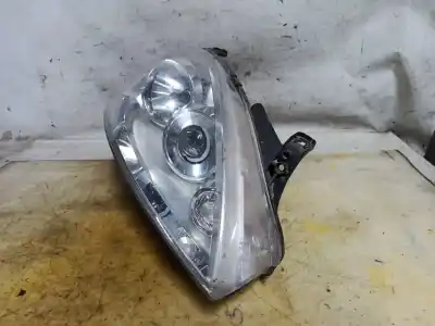 Pezzo di ricambio per auto di seconda mano FARO ANTERIORE DESTRO per OPEL CORSA C  Riferimenti OEM IAM 13100536  ESTANTERÍA 139 B