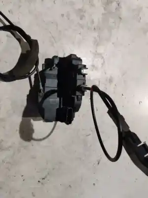 Second-hand car spare part front right door lock for nissan note (e11e) acenta oem iam references  palet 10 a 