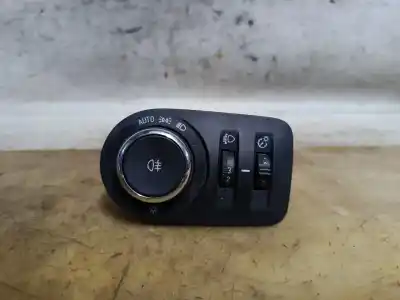 Second-hand car spare part headlights switch for opel combo life basis 102 cv / 75 kw oem iam references 39085923  estantería 93