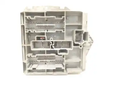 Pezzo di ricambio per auto di seconda mano scatola relè/fusibili per fiat stilo (192) 1.9 jtd cat riferimenti oem iam 0051759555  46796538