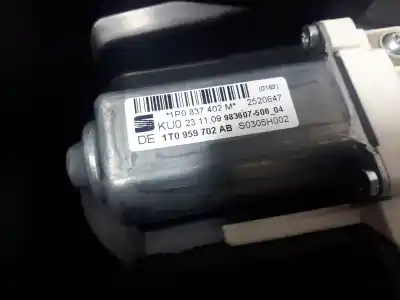 Автозапчасти б/у регулятор стекла переднего правого за seat leon (1p1) comfort limited ссылки oem iam 1p0837402m  3c095979