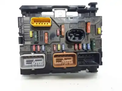 Second-hand car spare part fuse box unit for citroen c4 picasso avatar oem iam references 9661708080  bsml0800