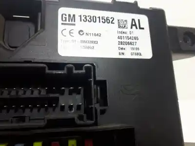 Pezzo di ricambio per auto di seconda mano scatola relè/fusibili per opel corsa d catch me riferimenti oem iam 13301562 28206627 401154265
