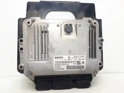 Piesă de schimb auto la mâna a doua UNITATE DE CONTROL MOTOR ECU pentru PEUGEOT 308  Referințe OEM IAM 9664257580 EDC16C34 0281013332