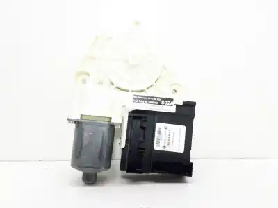 Pezzo di ricambio per auto di seconda mano Motore Alzacristalli Anteriore Destro per AUDI A3 (8P) 1.9 TDI Ambiente Riferimenti OEM IAM 8P0959802A  S006060014