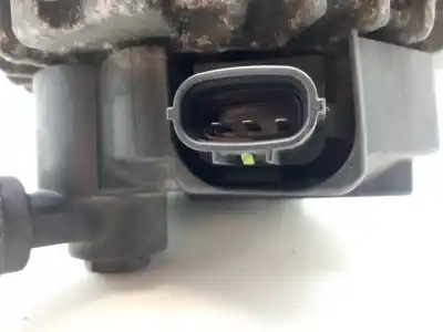 Pezzo di ricambio per auto di seconda mano alternatore per kia cee´d drive riferimenti oem iam 373002a600 120a tg12c090