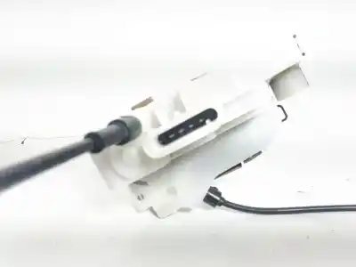 Second-hand car spare part left front door lock for citroen c2 audace oem iam references   