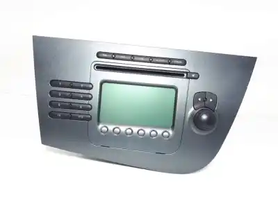 Recambio de automóvil de segunda mano de sistema audio / radio cd para seat leon (1p1) comfort limited referencias oem iam 1p1035186n87