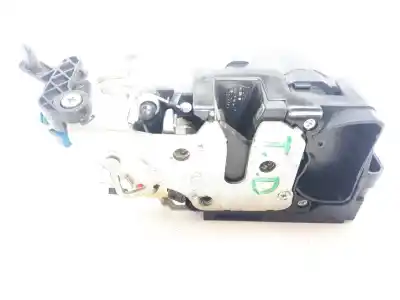 Second-hand car spare part rear right door lock for ssangyong rexton w limited 4wd oem iam references   