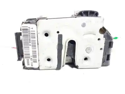 Second-hand car spare part front right door lock for dodge journey sxt oem iam references p04589694aa  
