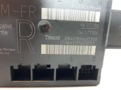 Peça sobressalente para automóvel em segunda mão módulo eletrônico por dodge journey sxt referências oem iam 2840186500300  