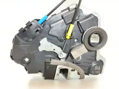 Second-hand car spare part front right door lock for lexus is200 (ds2/is2) 220d oem iam references 5l1606  