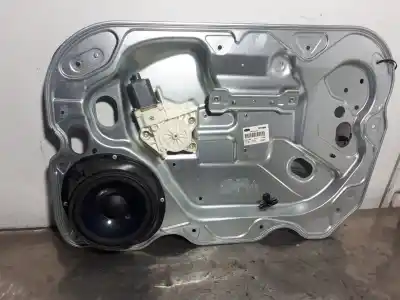 Pezzo di ricambio per auto di seconda mano  per FORD FOCUS BERLINA (CAP)  Riferimenti OEM IAM 984705204  