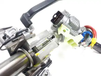 Recambio de automóvil de segunda mano de columna direccion para kia cee´d drive referencias oem iam 4jdec102  a256399800