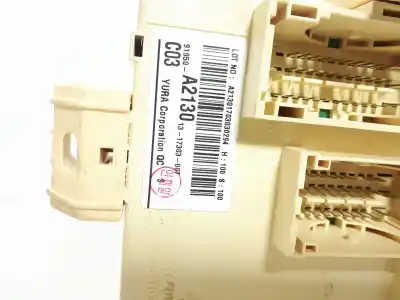 Peça sobressalente para automóvel em segunda mão caixa de fusíveis e relés por kia cee´d drive referências oem iam 91950a21301317303007  a21301703030294