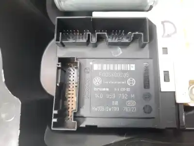 Second-hand car spare part passenger side right window regulator for seat leon (1p1) comfort limited oem iam references 1k0959792m 1p0837402e 1t09t9702g f005s00295