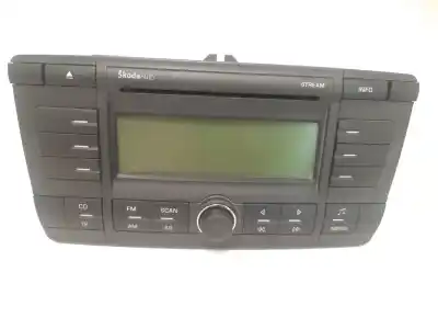 Peça sobressalente para automóvel em segunda mão sistema de áudio / rádio cd por skoda octavia ii (1z3) 1.9 tdi referências oem iam 10r022432