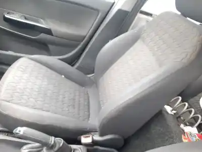 Pezzo di ricambio per auto di seconda mano Sedile Anteriore Destro per OPEL CORSA D (S07) 1.3 CDTI (L08, L68) Riferimenti OEM IAM   