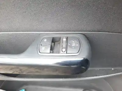 Second-hand car spare part left front power window switch for opel corsa d (s07) 1.3 cdti (l08, l68) oem iam references 
